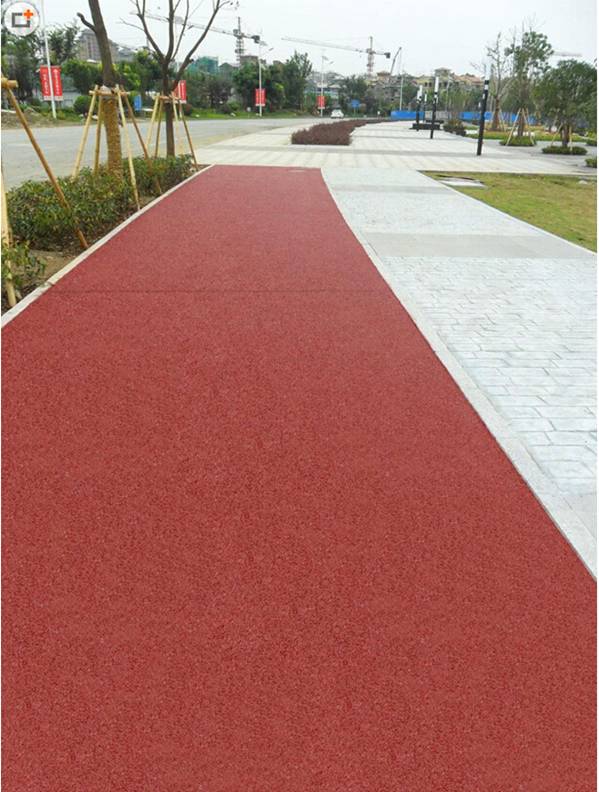 透水地坪.jpg